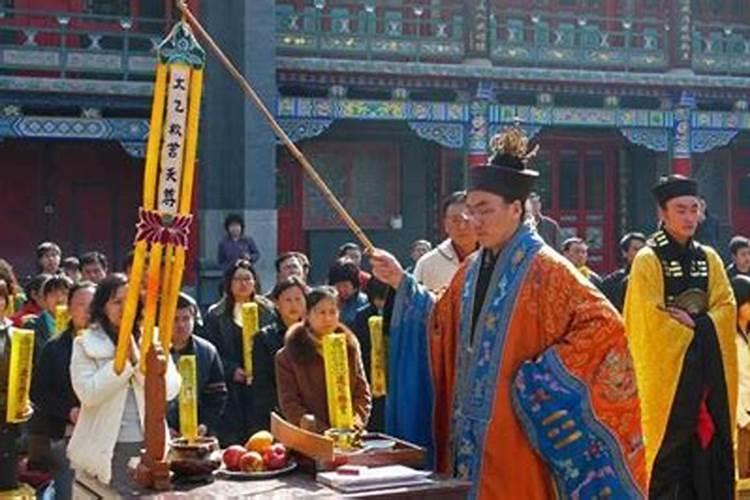 为什么我的本命年红的发紫,而不是本命年却做什么都不顺呢？