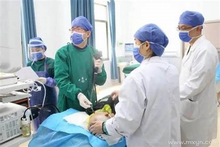 梦见梦女朋友生病了