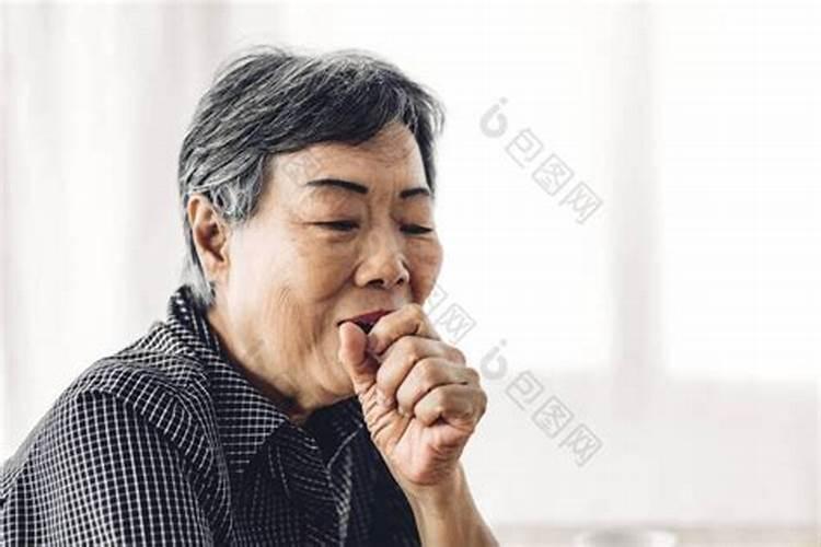 梦见家里老人病重快不行了的预兆