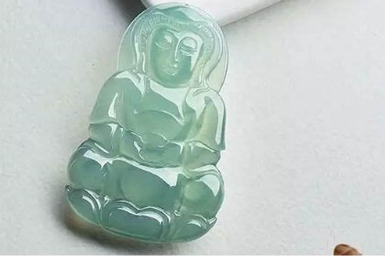 值太岁属龙佩戴什么饰品