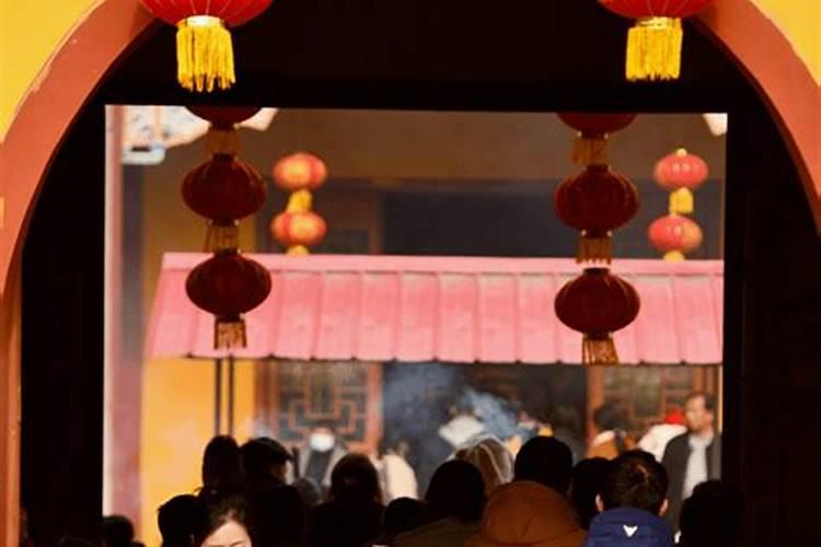 女人梦见别人死了好不好