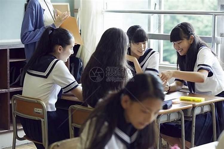 梦见初中高中同学的预兆