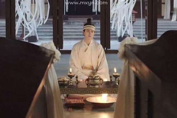 九月生人为八败是什么意思
