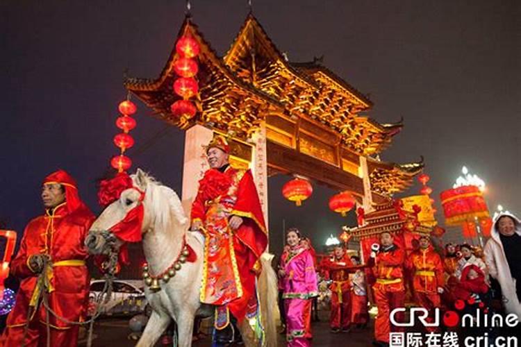 苗族、瑶族的传统节日是什么？