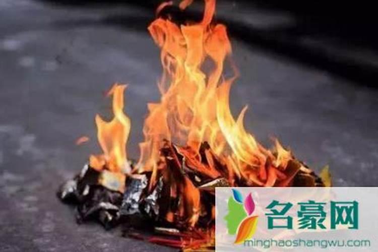家里老人七月十五这天去世对家里有啥不好