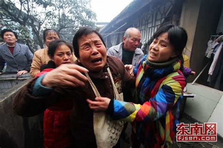 梦见老婆哭预兆的预兆