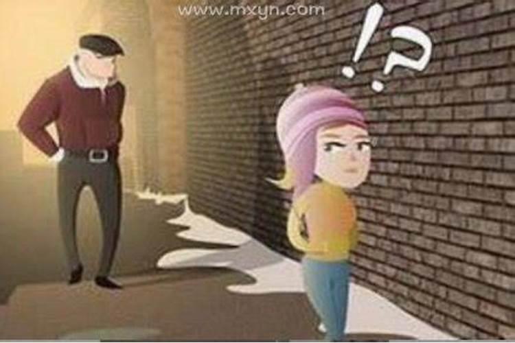 梦见女人跟踪我是什么意思？