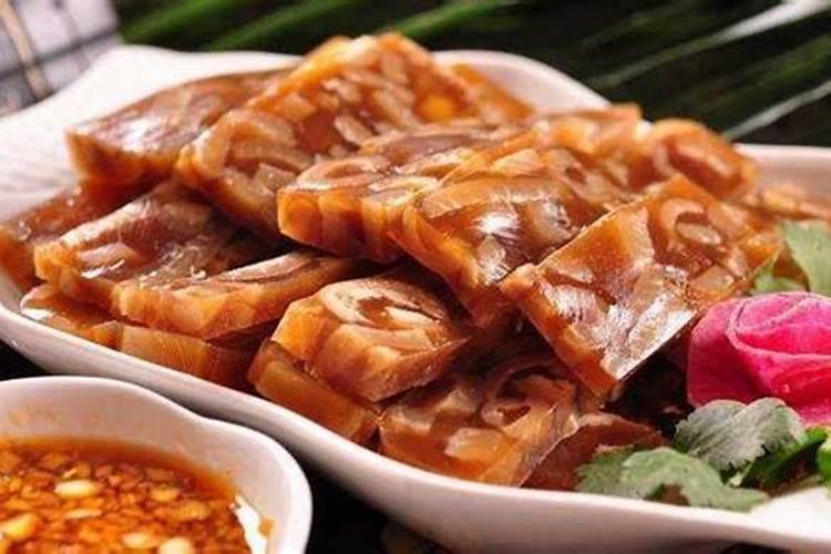 属蛇的人出生年月,属蛇各月出生人的命运
