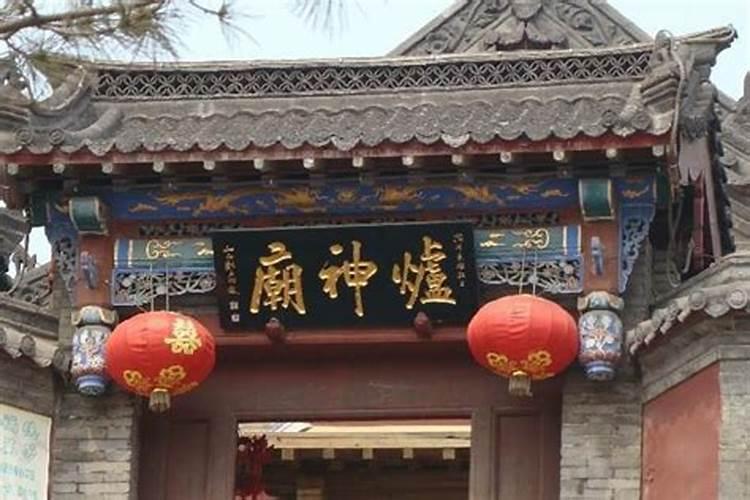 1983年女阴历三月初三的人。都说这天出生不好哪位大师帮我看看。谢谢...