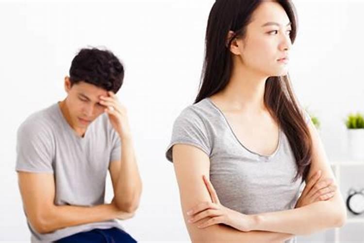 明显感觉老婆有出轨的迹象(老婆开始出轨的征兆)