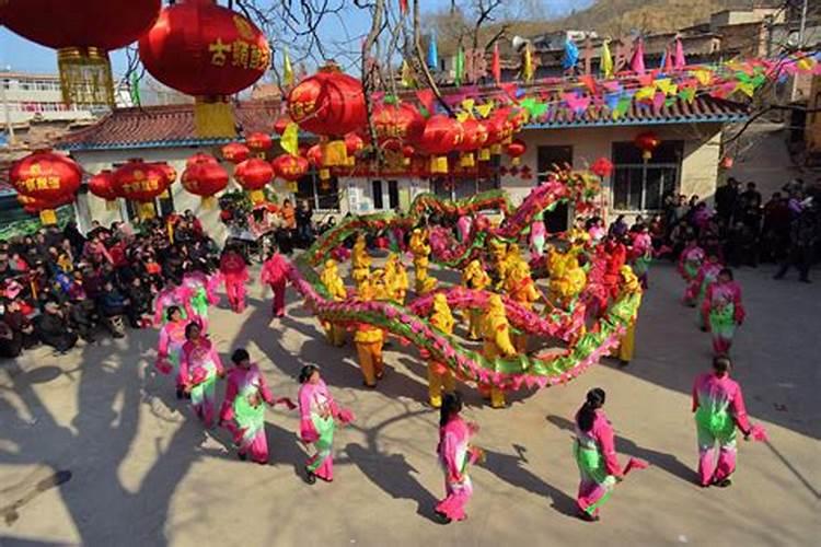 你知道满族人过节的时候都有什么习俗吗？