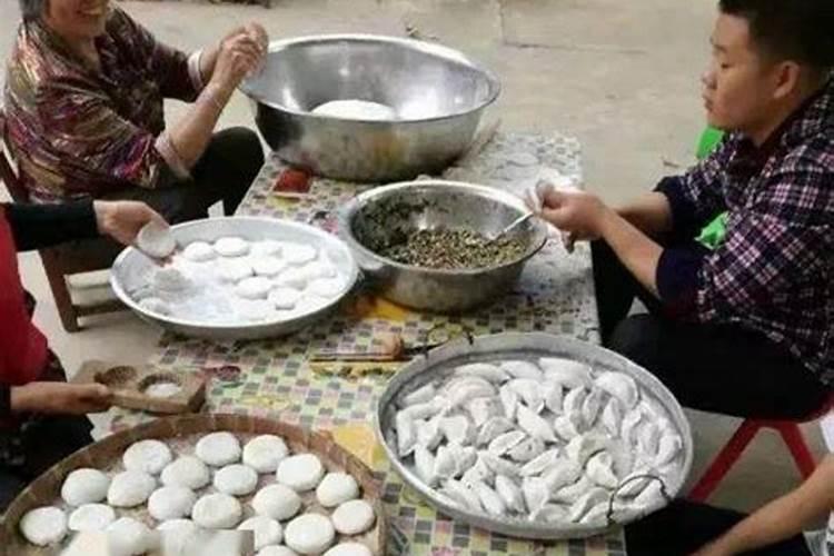 属狗人2025年全年运势运程免费 属狗2025年每月运势及运程详解