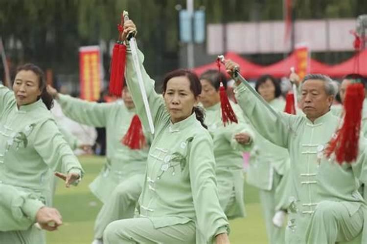 出道仙做各种梦的解释