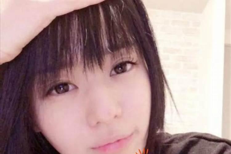2025本命年蛇年女性戴什么