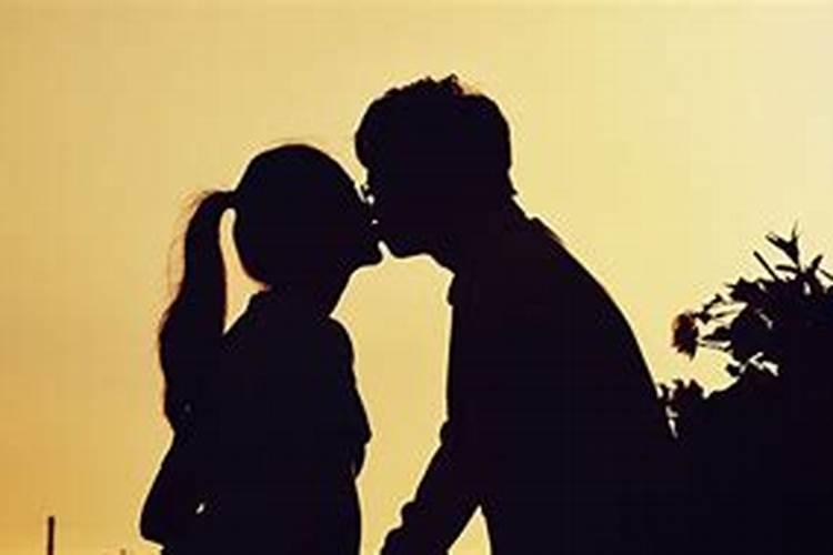 姻缘分析:属鼠和属猪的八字相合吗 结婚怎么样