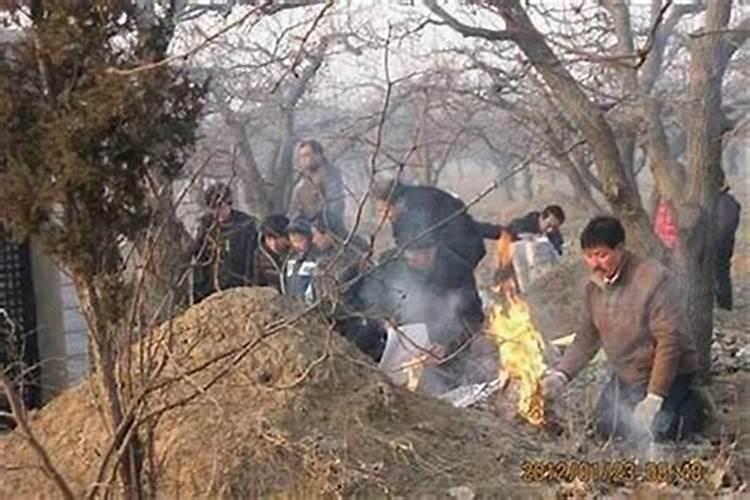 河南民间风俗是什么？有什么土特产没有啊？