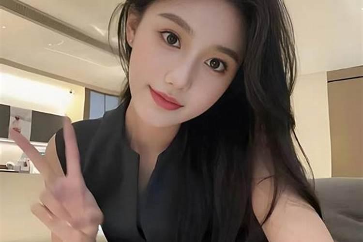 中秋节的来历简短30字是什么？