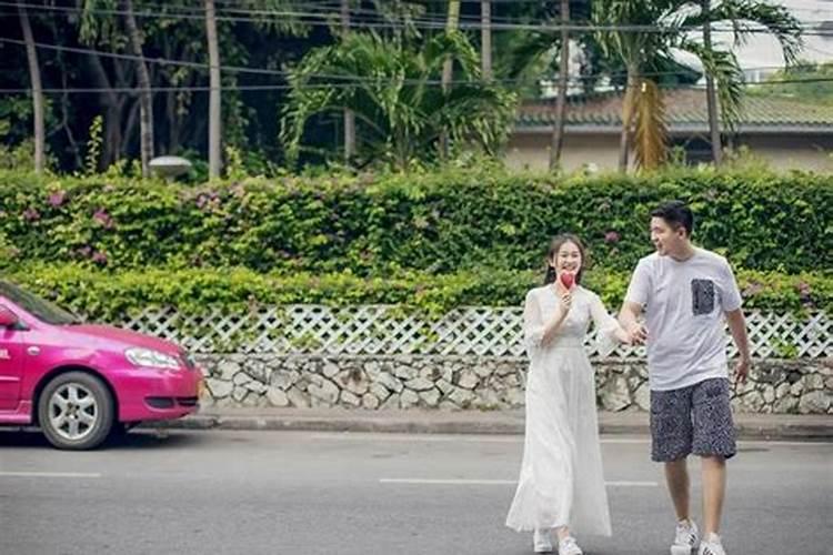 属相相同星座相同的人在一起行吗,跟同属相的人结婚不好么