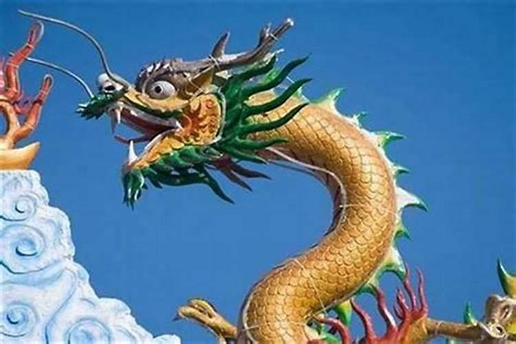 88年出生的34岁属龙人佩戴什么好？能戴金银不？