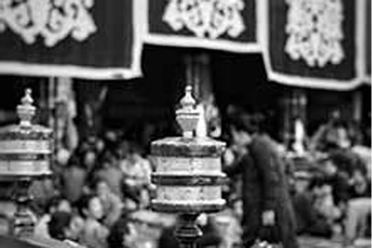 清明节手画报怎么画？