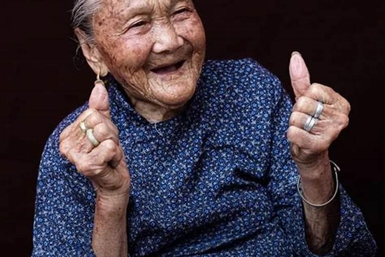 谁知道1995年农历二十四节气的具体的时刻？