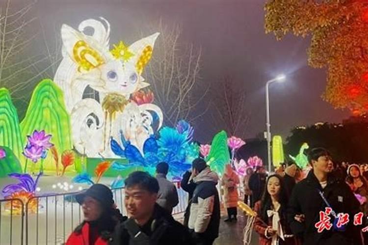 赤峰烟花秀几点开始