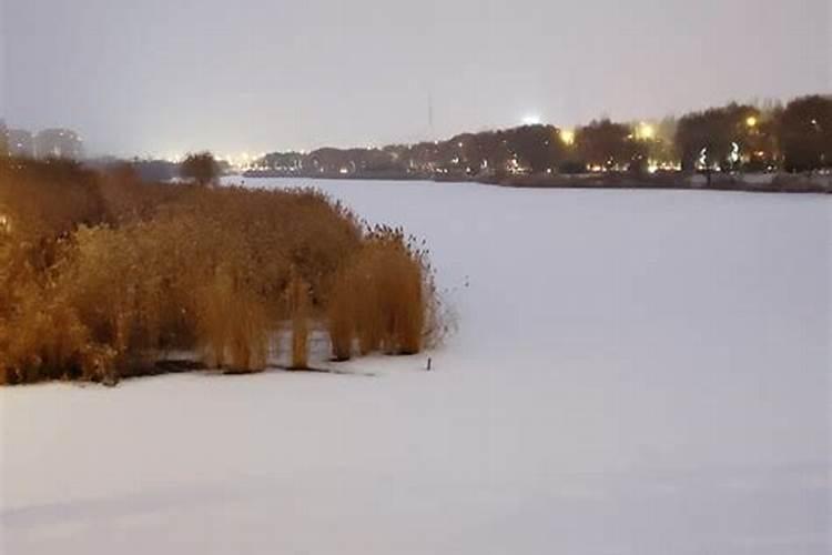 正月初二下雪什么兆头