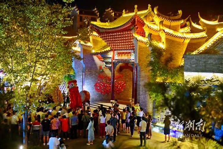 1995年属猪2025年婚姻怎么样