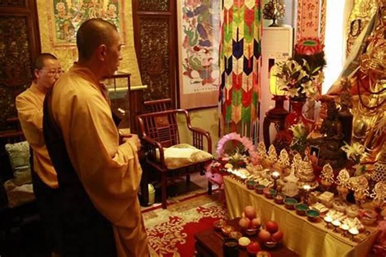 在家里祭拜祖先用什么供品好供奉祖先需要什么贡品