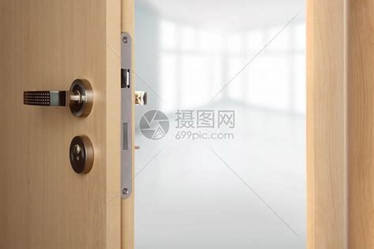 2025年农历正月十五搬家好吗