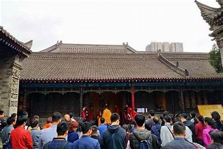 梦见情人和自己分手是什么意思？