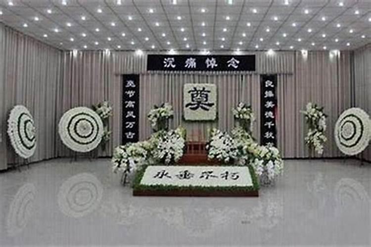 梦见等到时间自己放礼花的预兆