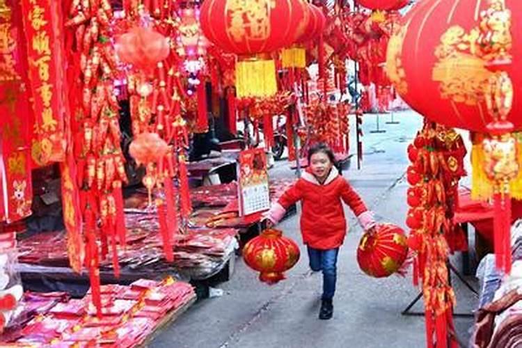 正月初一上坟有什么讲究吗