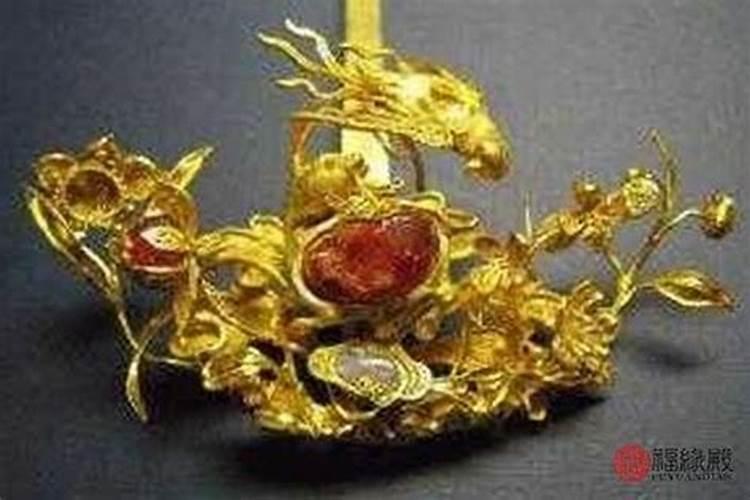 钗钏金命是什么意思,金命有刚者如剑锋金,柔者如钗钏金