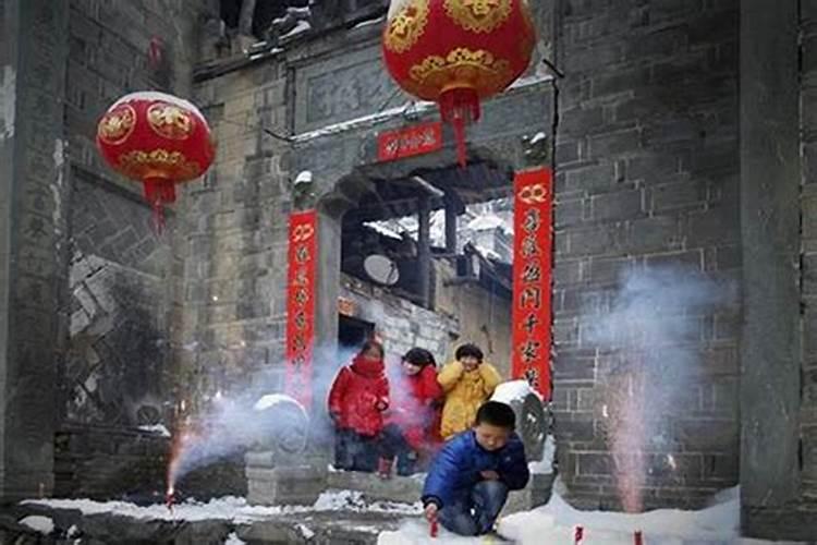 过年放鞭炮有什么说法？