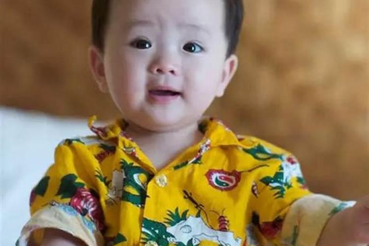 水区小孩子,端午手脚为什么要穿红线？