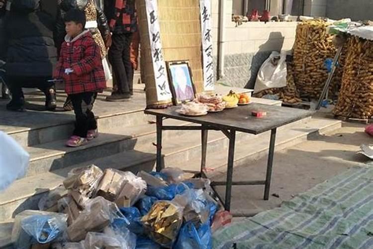 怎么为死去的亲人做七(过七)