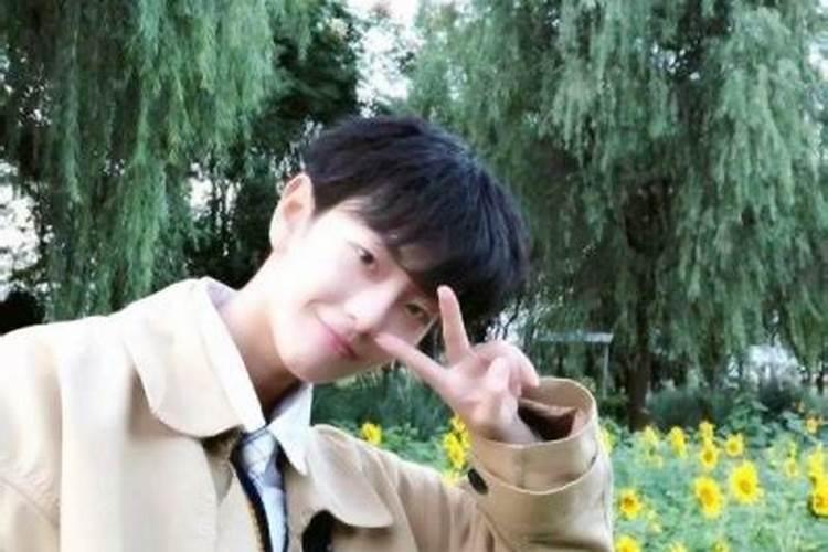 用什么头像桃花最旺运男