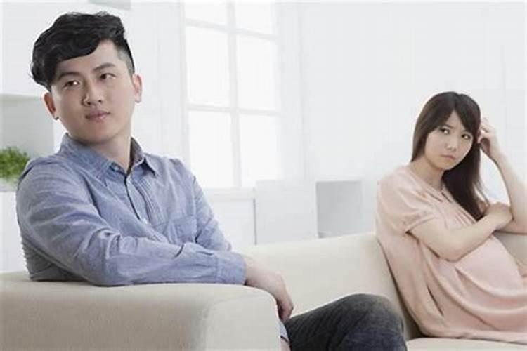 梦见前夫和他的现在老婆