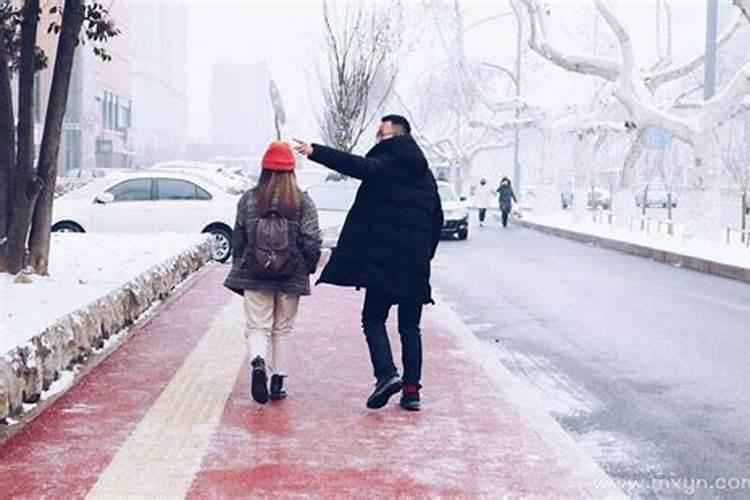 梦见情人和别人在一起是什么意思 梦见情人和别人在一起的寓意