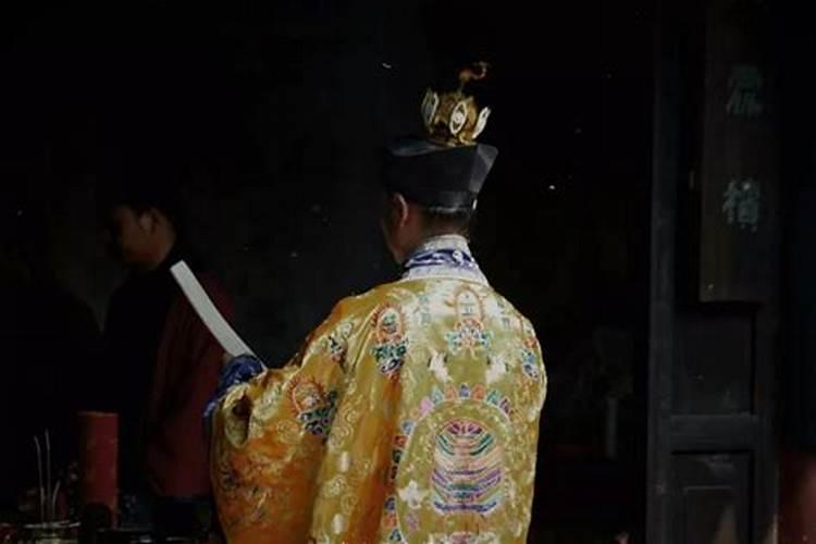 算两个人合不合适八字准吗,算两个人的生辰八字是否合适