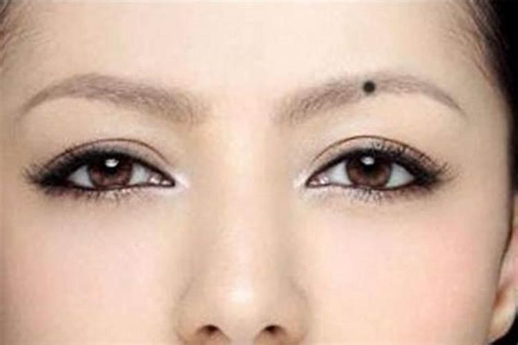 女人眉毛看相的感情运势 婚姻状况