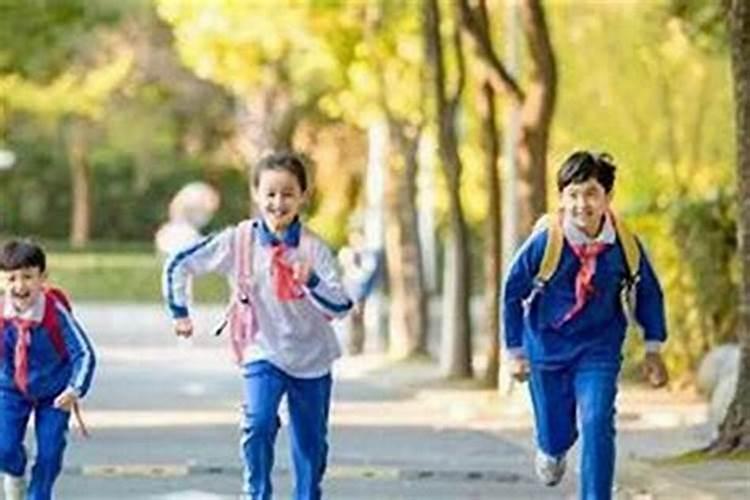 2025年冲太岁佩戴啥可解