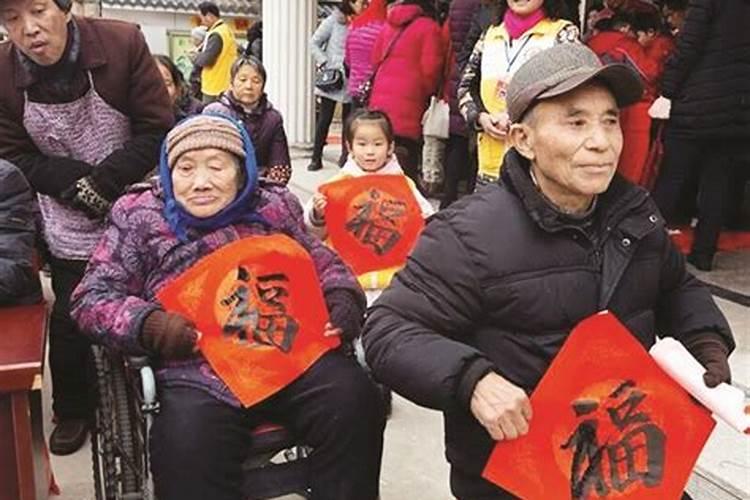 中国有几个传统节日？