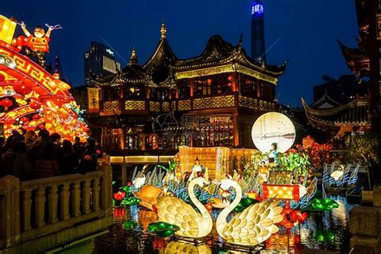 上海的春节习俗