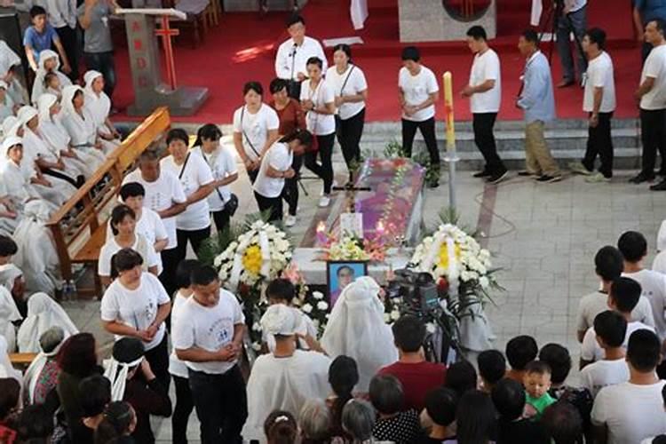 梦到舅舅死了再办丧事