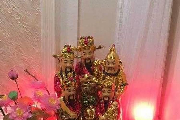 中秋节拜神是早上还是下午