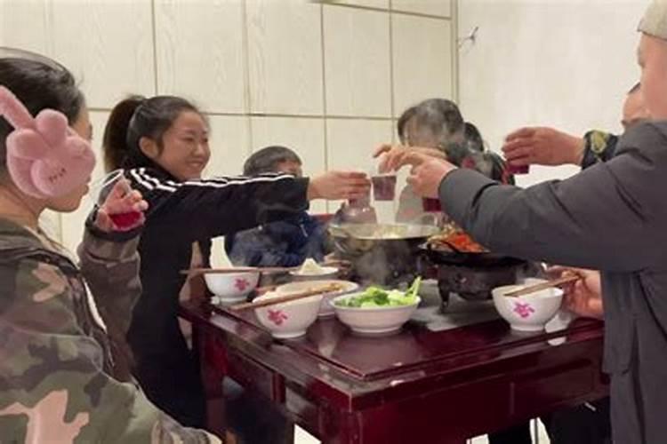 小年风俗吃什么