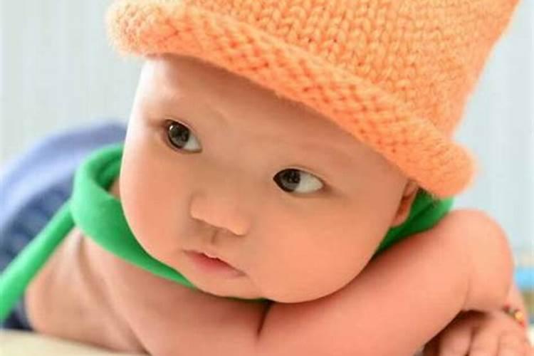 生在除夕的小孩子命运如何 除夕夜出生代表什么
