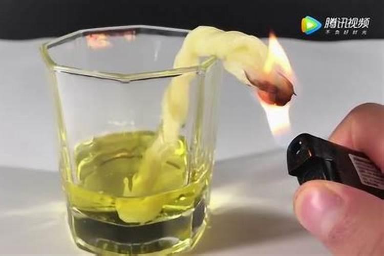 酥油灯用来做什么的？